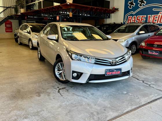 TOYOTA COROLLA 2.0 ALTIS 16V FLEX 4P AUTOMÁTICO